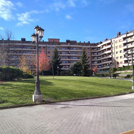 Апартаменты Jardines De Vinjoy Овьедо Экстерьер фото