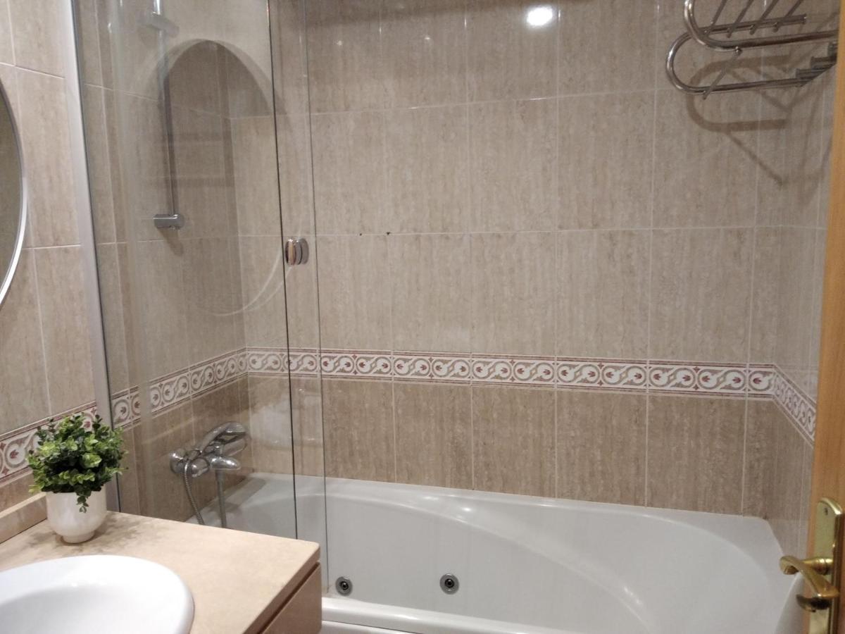 Апартаменты Jardines De Vinjoy Овьедо Экстерьер фото